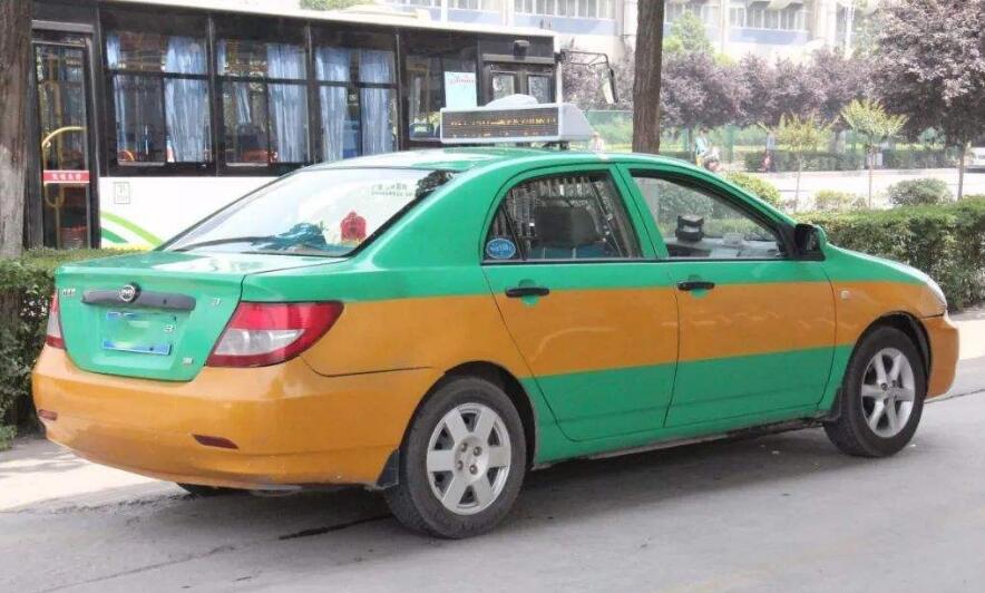 太原出租車啟用人臉識別系統 人證合一才能出車 太原出租車啟用人臉識別系統 人證合一才能出車